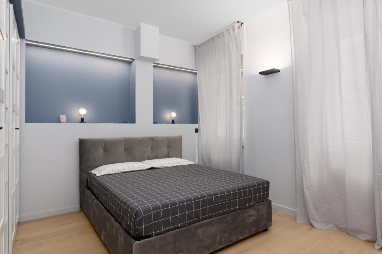 Centro Torino Elegante E Moderno Bilocaleアパートメント エクステリア 写真