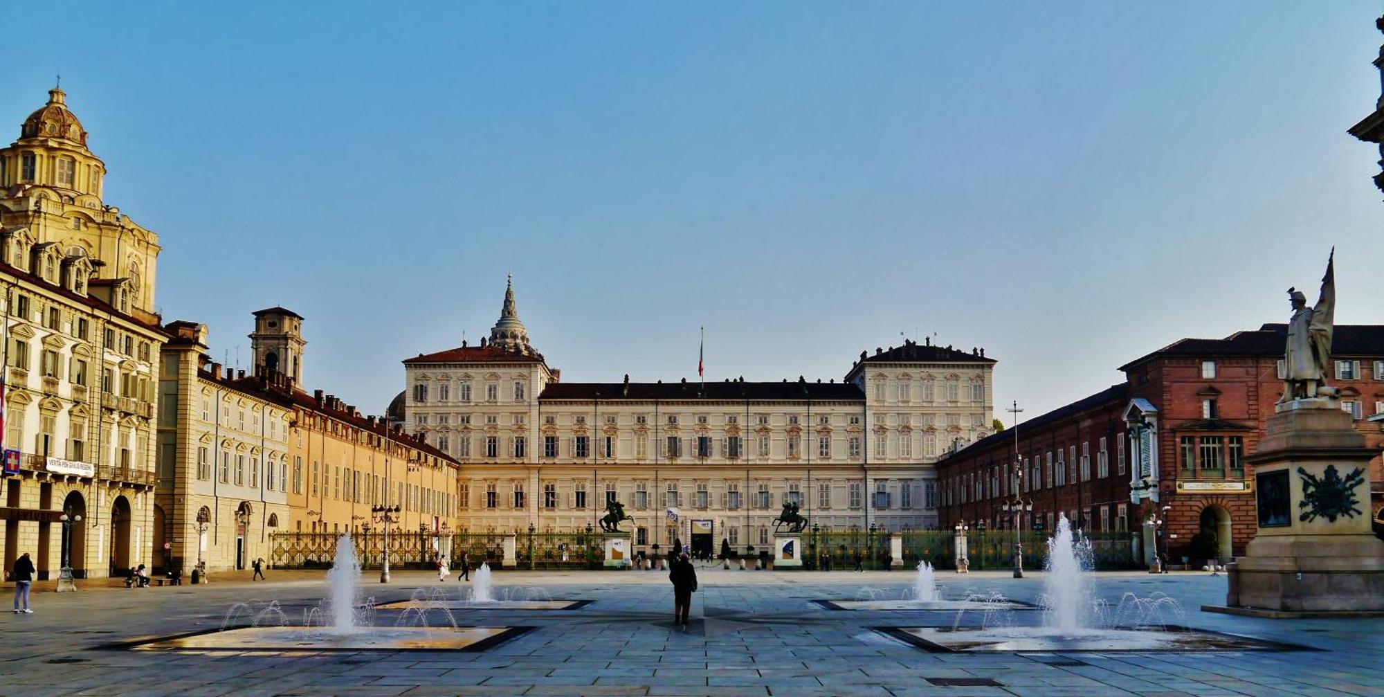 Centro Torino Elegante E Moderno Bilocaleアパートメント エクステリア 写真